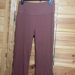 EUC Lululemon Groove Super-High-Rise Flared Pant